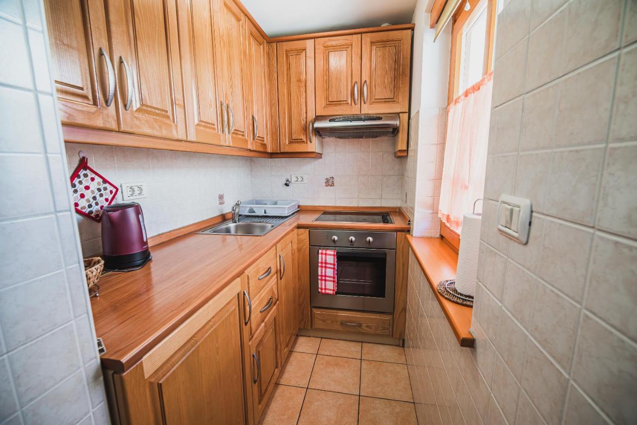 Apartments Rombon Klavdij With Free Onsite Parking ボヴェツ エクステリア 写真