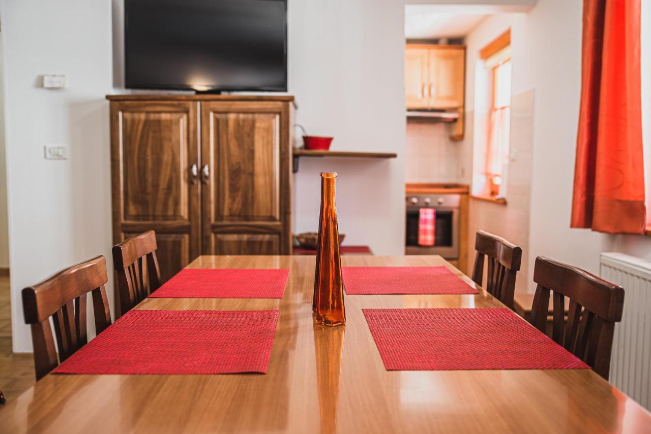 Apartments Rombon Klavdij With Free Onsite Parking ボヴェツ エクステリア 写真